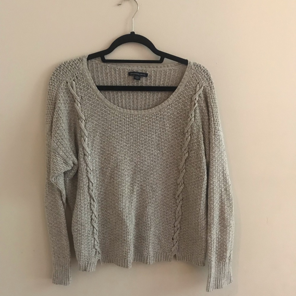 American Eagle Sweater